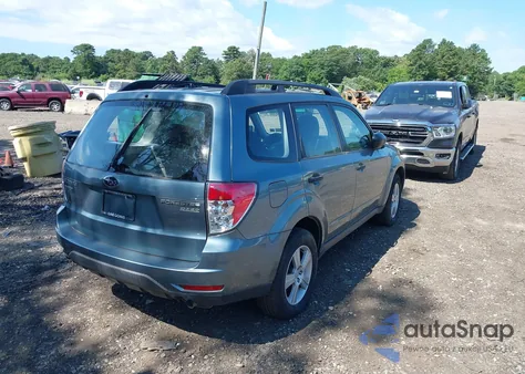 2011 Subaru Forester 2.5X из США, поврежденный, VIN JF2SHABC9BH709529